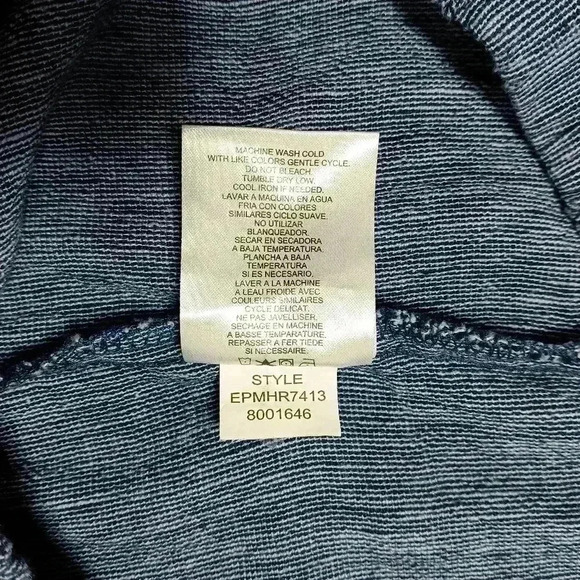Ellen  Tracy Linen/ Rayon blend Blue like denim color Capris. Ladies size M - Picture 5 of 7